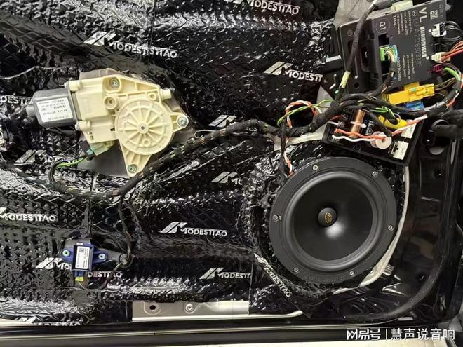声学SA、MA两分频音响表现再上新台阶！凯发k8娱乐登录奔驰E300L升级黄金(图2)