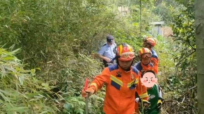 对流天气！母子爬山迷路被困消防紧急救援脱险！K8凯发国际【铜陵头条0504】铜陵今夜有强(图2)